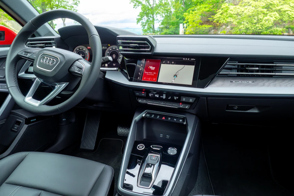 2026 AUDI A3 Luxury - Location de voiture Tanger Maroc thumbnail 10