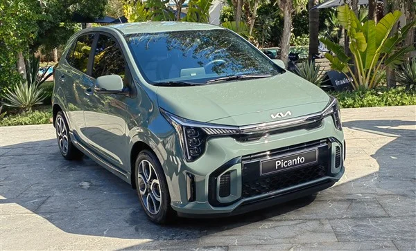 2026 Kia Picanto Economy - Location de voiture Tanger Maroc thumbnail 2
