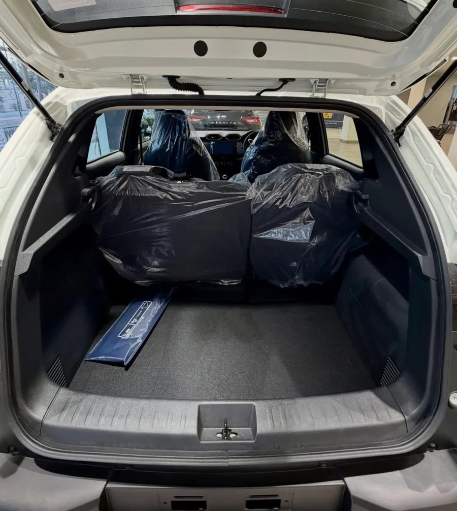 2026 NISSAN MAGNITE SUV rental - Car Rental Tangier Morocco thumbnail 5